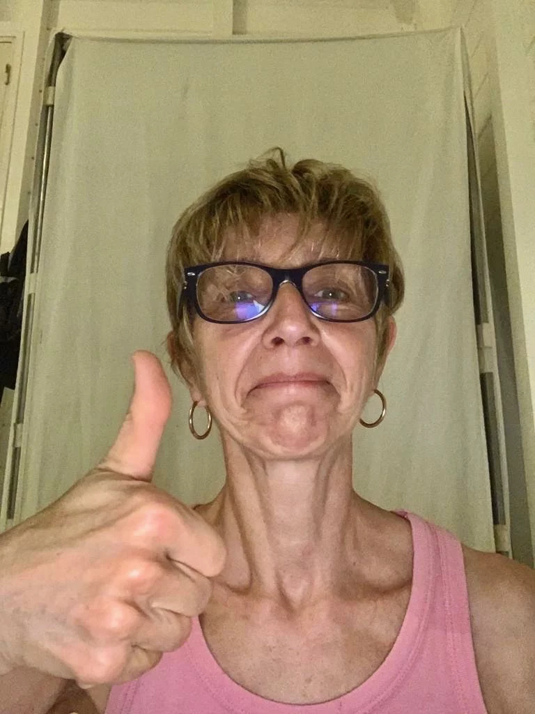 Témoignage Anne Cours de Yoga en ligne - Yoga Life West Indies - Martinique Schoelcher Lamentin Guadeloupe Guyane Témoignage Anne Cours de Yoga en ligne - Yoga Life West Indies - Martinique Schoelcher Lamentin Guadeloupe Guyane