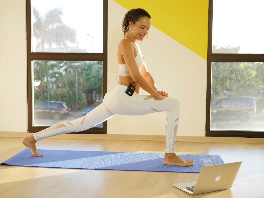 Cours de Yoga en live et replay - Centre Yoga Life West Indies Martinique Guadeloupe Guyane En ligne